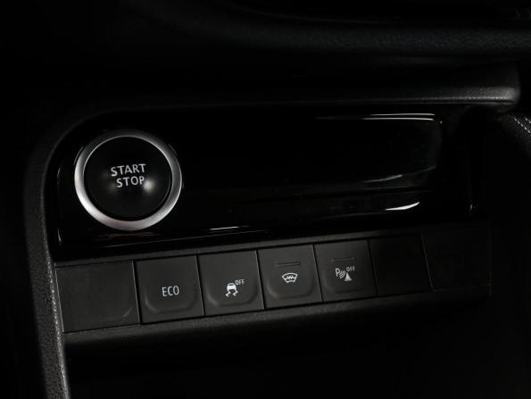 Renault Kaptur I Рестайлинг с пробегом 2021 года, цена 1 727 000 рублей, 42106 км, внедорожник, Автокод Объявления