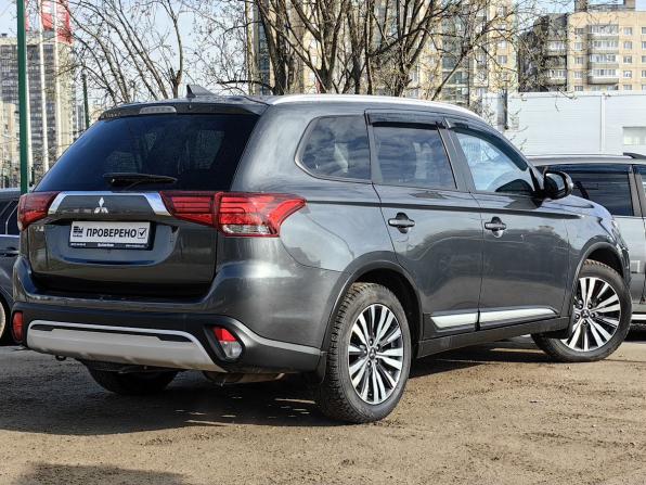 Mitsubishi Outlander III Рестайлинг 3 с пробегом 2021 года, цена 2 199 000 рублей, 110143 км, внедорожник, Автокод Объявления