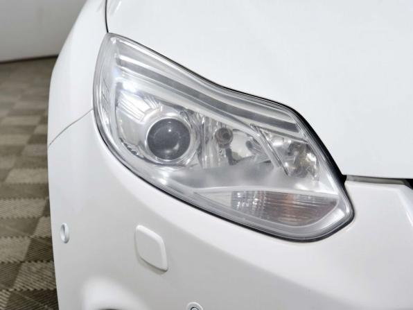 Ford Focus III с пробегом 2011 года, цена 648 000 рублей, 204302 км, хэтчбек, Автокод Объявления