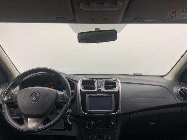 Renault Sandero II с пробегом 2016 года, цена 889 000 рублей, 131278 км, хэтчбек, Автокод Объявления