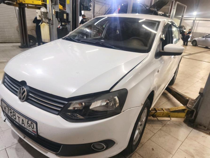 Volkswagen Polo V Санкт-Петербург  - изображение 1
