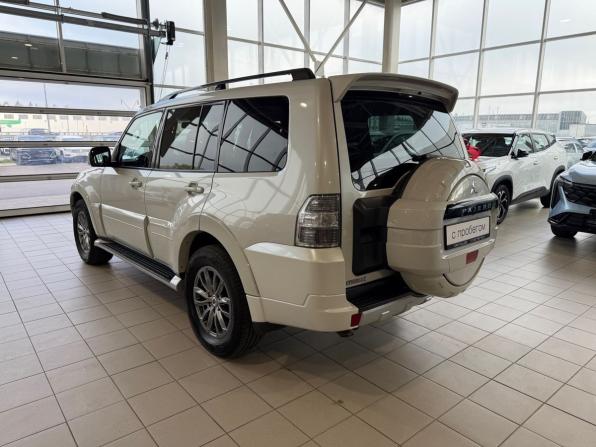 Mitsubishi Pajero IV Рестайлинг 1 с пробегом 2014 года, цена 2 455 900 рублей, 171526 км, внедорожник, Автокод Объявления