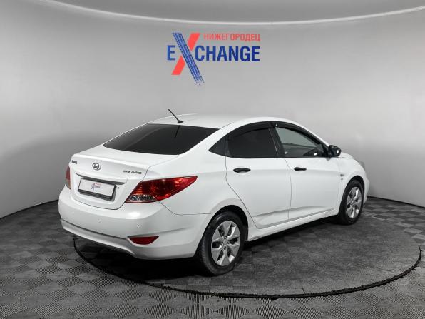 Hyundai Solaris I с пробегом 2013 года, цена 479 000 рублей, 292716 км, седан, Автокод Объявления