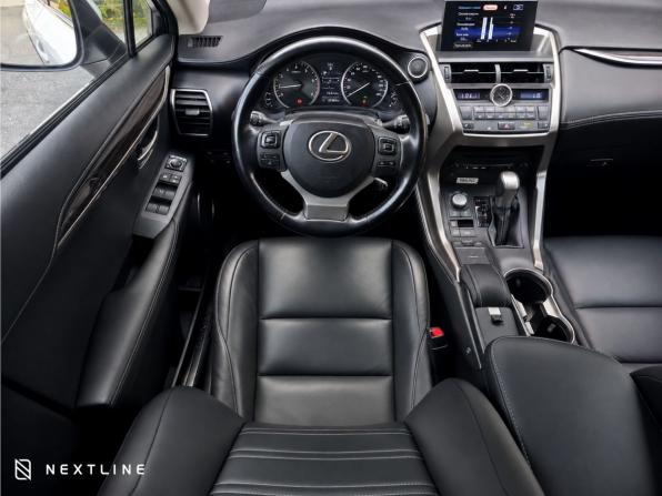 Lexus NX I с пробегом 2016 года, цена 2 890 000 рублей, 67460 км, внедорожник, Автокод Объявления
