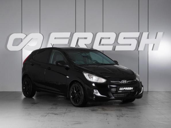Hyundai Solaris I с пробегом 2012 года, цена 625 000 рублей, 73499 км, хэтчбек, Автокод Объявления