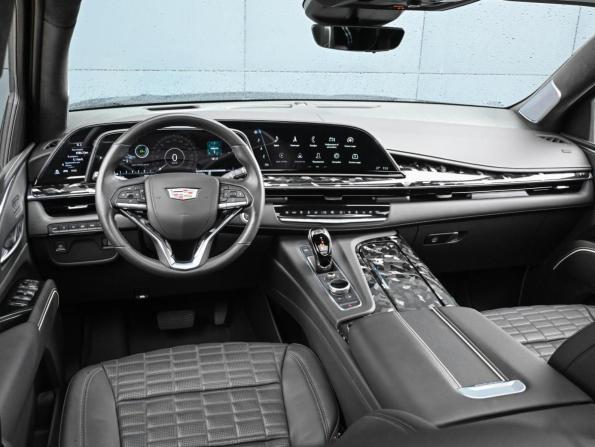 Cadillac Escalade V с пробегом 2023 года, цена 17 999 000 рублей, 17545 км, внедорожник, Автокод Объявления