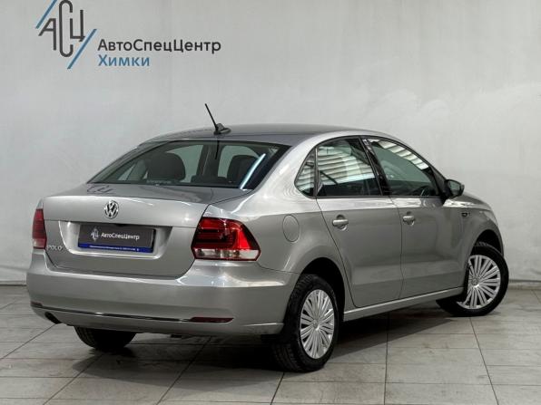 Volkswagen Polo V Рестайлинг с пробегом 2018 года, цена 1 249 800 рублей, 54700 км, седан, Автокод Объявления