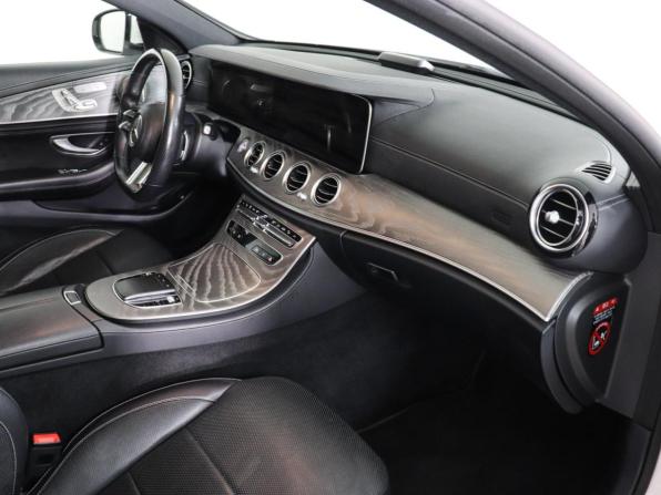 Mercedes-Benz E-Класс V (W213 S213 C238) Рестайлинг с пробегом 2022 года, цена 5 790 000 рублей, 59387 км, седан, Автокод Объявления