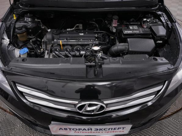 Hyundai Solaris I Рестайлинг с пробегом 2016 года, цена 931 000 рублей, 225000 км, седан, Автокод Объявления