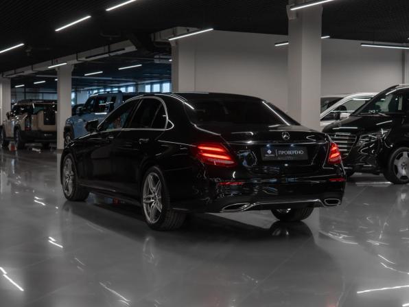 Mercedes-Benz E-Класс V (W213 S213 C238) с пробегом 2017 года, цена 3 940 000 рублей, 56054 км, седан, Автокод Объявления