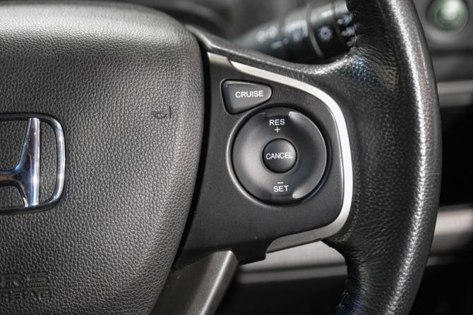 Honda Stepwgn V с пробегом 2015 года, цена 1 969 000 рублей, 131800 км, минивэн, Автокод Объявления