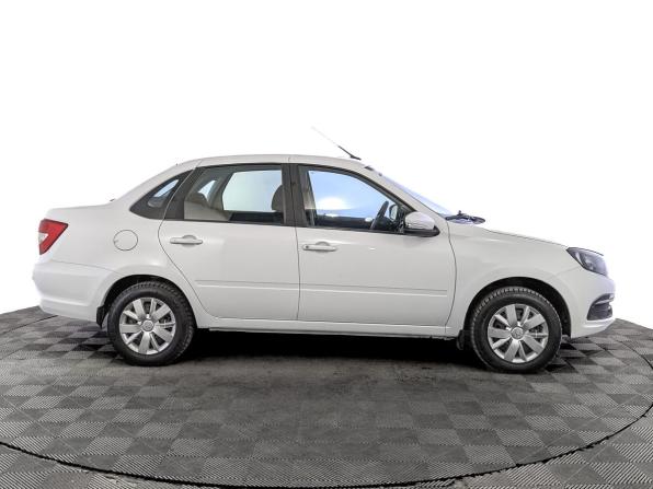 Lada (ВАЗ) Granta I Рестайлинг с пробегом 2022 года, цена 685 000 рублей, 54832 км, седан, Автокод Объявления