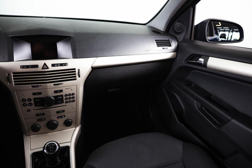 Opel Astra H Рестайлинг Пермь  - изображение 15