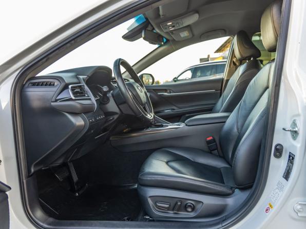 Toyota Camry VIII (XV70) с пробегом 2019 года, цена 2 898 000 рублей, 60396 км, седан, Автокод Объявления