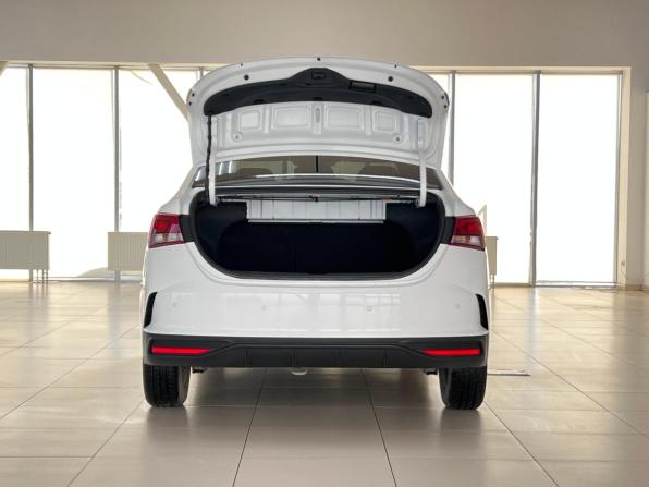 Hyundai Solaris II Рестайлинг с пробегом 2021 года, цена 1 850 000 рублей, 40000 км, седан, Автокод Объявления