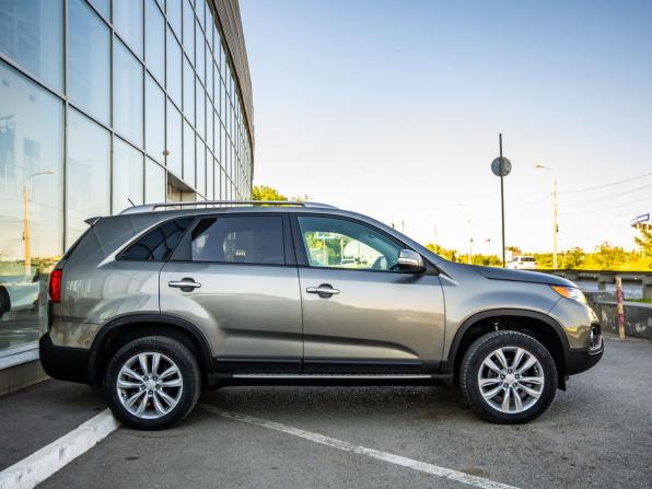 Kia Sorento II с пробегом 2010 года, цена 1 598 000 рублей, 172510 км, внедорожник, Автокод Объявления