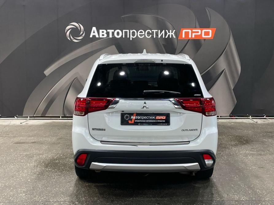 Mitsubishi Outlander III Рестайлинг 3 Пермь  - изображение 6