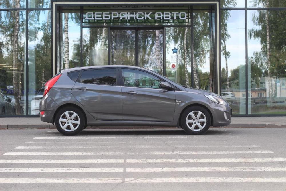 Hyundai Solaris I Брянск  - изображение 4