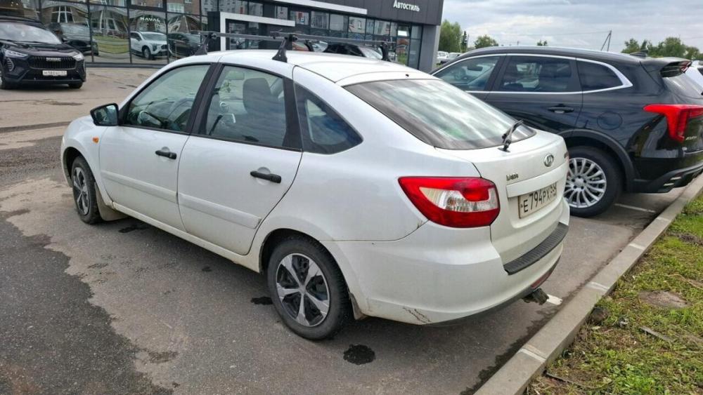 Lada (ВАЗ) Granta I Великий Новгород  - изображение 1