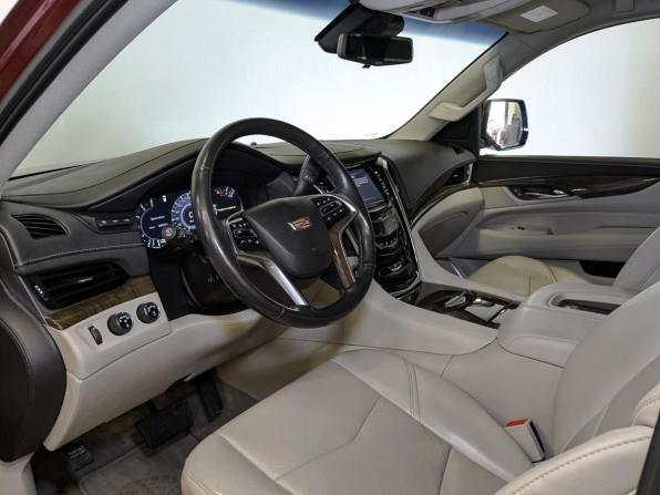Cadillac Escalade IV с пробегом 2019 года, цена 5 765 000 рублей, 85779 км, внедорожник, Автокод Объявления