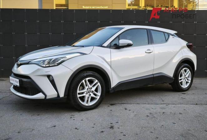 Toyota C-HR I Рестайлинг с пробегом 2021 года, цена 2 650 000 рублей, 93617 км, внедорожник, Автокод Объявления