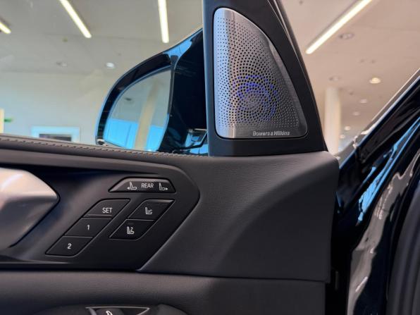 BMW X7 I (G07) Рестайлинг с пробегом 2025 года, цена 16 990 000 рублей, 2487 км, внедорожник, Автокод Объявления