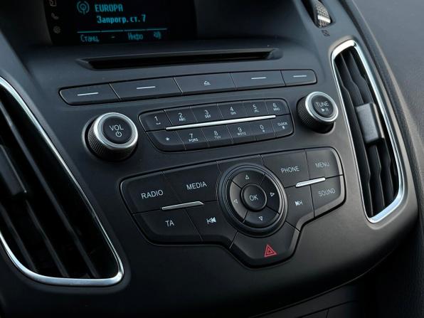 Ford Focus III Рестайлинг с пробегом 2018 года, цена 949 600 рублей, 176962 км, хэтчбек, Автокод Объявления