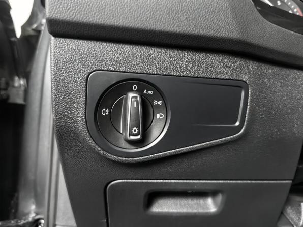 Volkswagen Tiguan II Рестайлинг с пробегом 2021 года, цена 3 444 000 рублей, 48045 км, внедорожник, Автокод Объявления