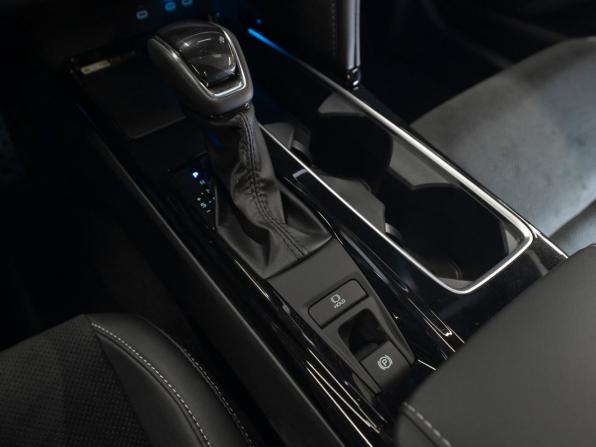 Toyota Camry IX (XV80) China Market с пробегом 2026 года, цена 4 500 000 рублей, 30 км, седан, Автокод Объявления