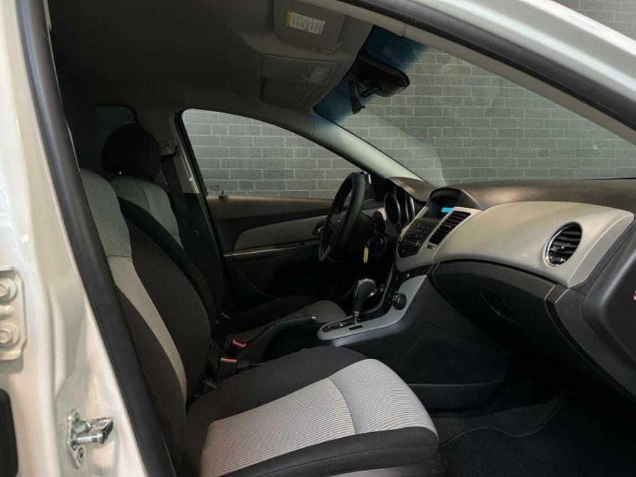 Chevrolet Cruze I Рестайлинг Челябинск  - изображение 10