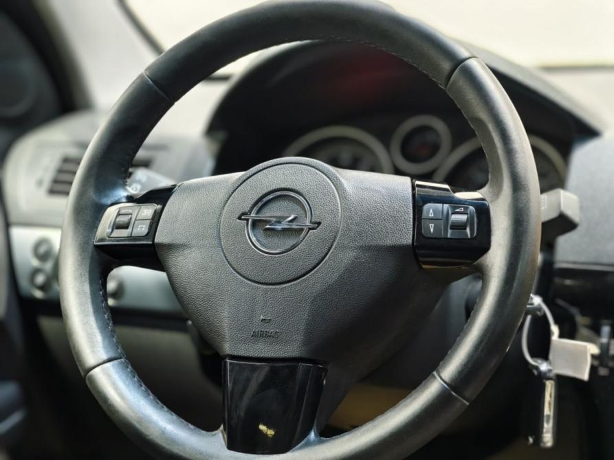 Opel Astra H Рестайлинг Курск  - изображение 10
