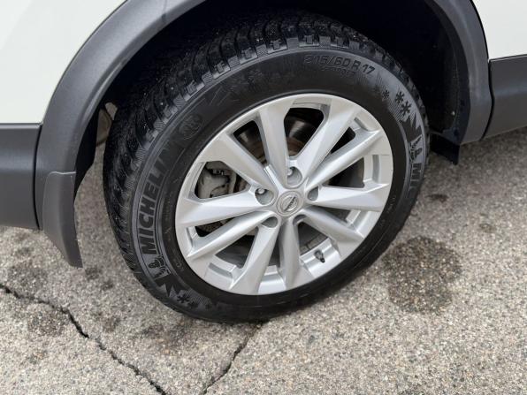 Nissan Qashqai II с пробегом 2018 года, цена 1 589 000 рублей, 117238 км, внедорожник, Автокод Объявления