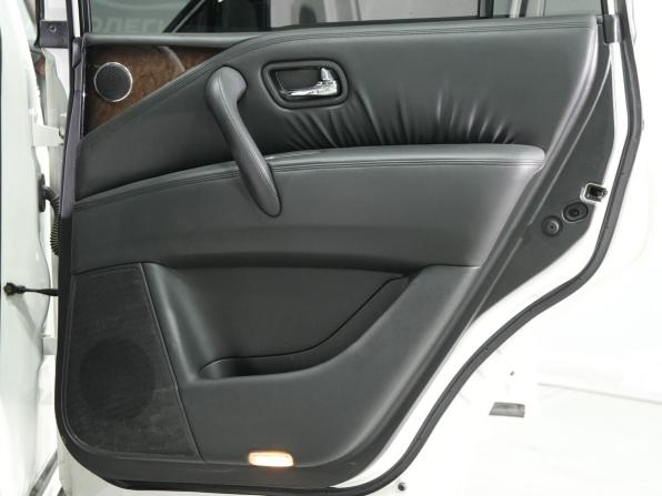 Infiniti QX56 II с пробегом 2011 года, цена 2 000 000 рублей, 240000 км, внедорожник, Автокод Объявления