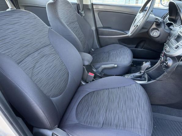 Hyundai Solaris I Рестайлинг с пробегом 2015 года, цена 1 200 000 рублей, 77000 км, седан, Автокод Объявления