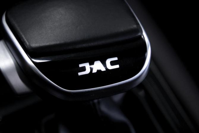 JAC J7 I с пробегом 2020 года, цена 1 350 000 рублей, 83500 км, хэтчбек, Автокод Объявления