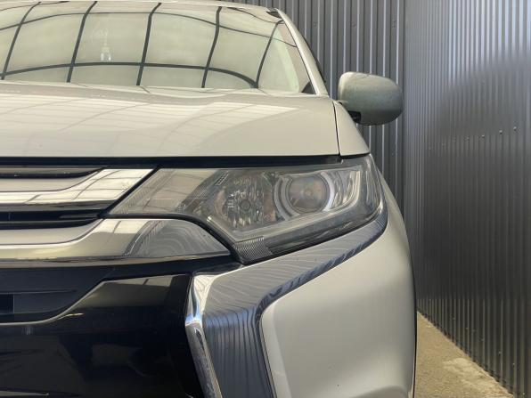 Mitsubishi Outlander III Рестайлинг 2 с пробегом 2015 года, цена 1 547 000 рублей, 179212 км, внедорожник, Автокод Объявления