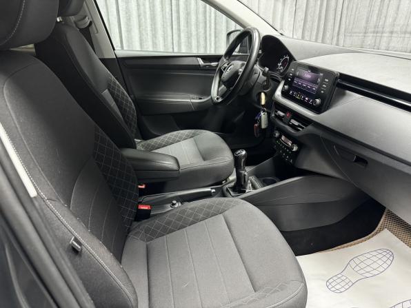 Skoda Rapid II с пробегом 2021 года, цена 1 520 000 рублей, 92388 км, лифтбек, Автокод Объявления