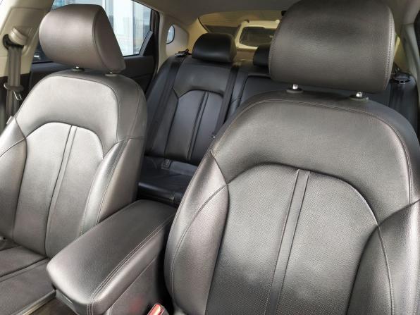 Kia K5 II с пробегом 2018 года, цена 1 799 000 рублей, 193027 км, седан, Автокод Объявления