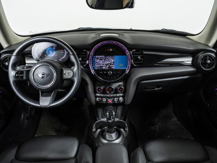 Mini Hatch III (F55/F56) Рестайлинг 2 Москва  - изображение 13
