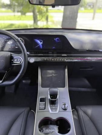 Omoda C5 I с пробегом 2023 года, цена 1 880 000 рублей, 25600 км, внедорожник, Автокод Объявления