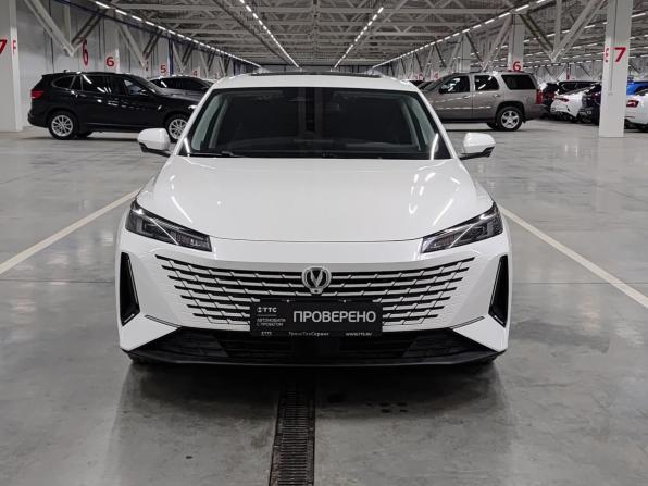 Changan Lamore с пробегом 2023 года, цена 2 190 000 рублей, 16174 км, седан, Автокод Объявления