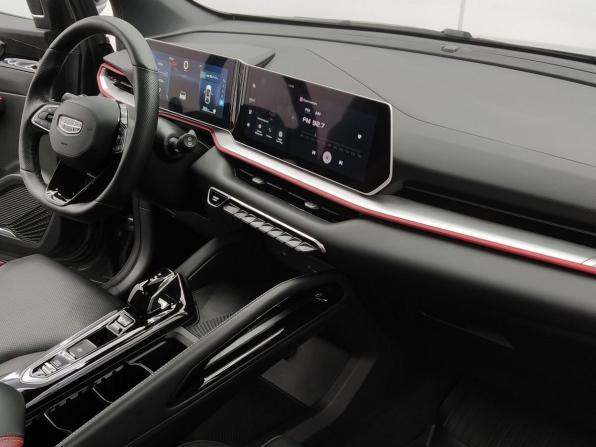 Geely Coolray I Рестайлинг с пробегом 2024 года, цена 2 100 000 рублей, 15000 км, внедорожник, Автокод Объявления