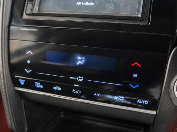 Honda Shuttle II с пробегом 2015 года, цена 1 250 000 рублей, 163000 км, универсал, Автокод Объявления