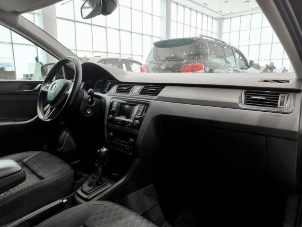 Skoda Rapid I с пробегом 2016 года, цена 1 190 000 рублей, 132359 км, лифтбек, Автокод Объявления
