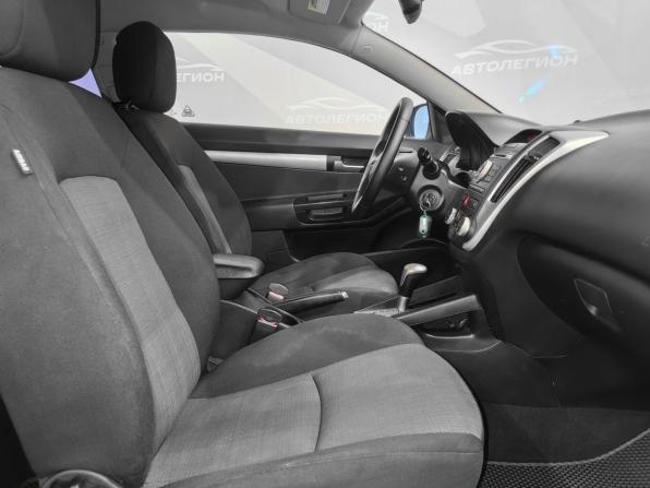Kia Ceed I Рестайлинг с пробегом 2011 года, цена 770 000 рублей, 244800 км, хэтчбек, Автокод Объявления