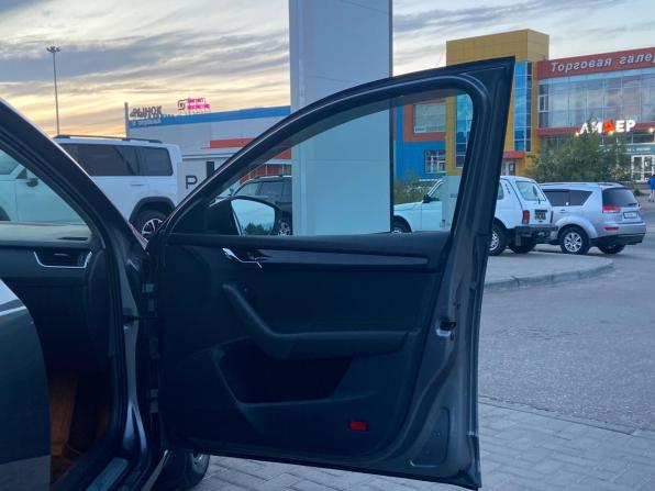 Skoda Octavia III (A7) с пробегом 2015 года, цена 1 250 000 рублей, 88871 км, лифтбек, Автокод Объявления