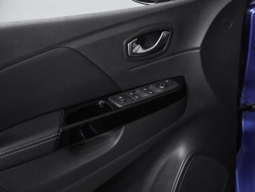 Renault Kaptur I Рестайлинг Санкт-Петербург  - изображение 21