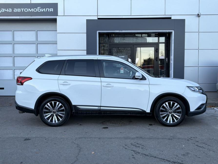 Mitsubishi Outlander III Рестайлинг 3 Москва  - изображение 4