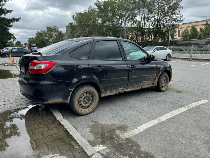 Lada (ВАЗ) Granta I Екатеринбург  - изображение 2