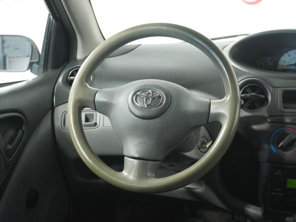 Toyota Echo с пробегом 2003 года, цена 356 000 рублей, 242700 км, седан, Автокод Объявления
